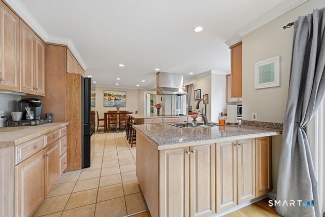 76 Winton Place, Stratford, CT 06614
