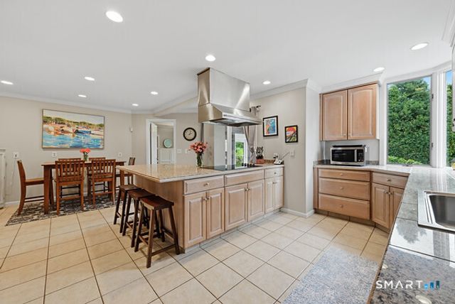 76 Winton Place, Stratford, CT 06614