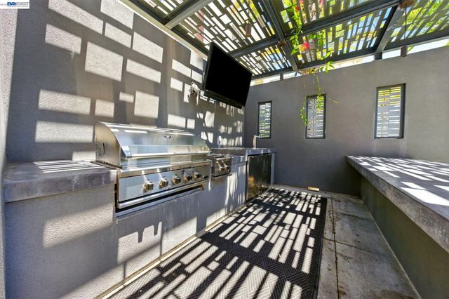 5473 Dublin Blvd, Dublin, CA 94568