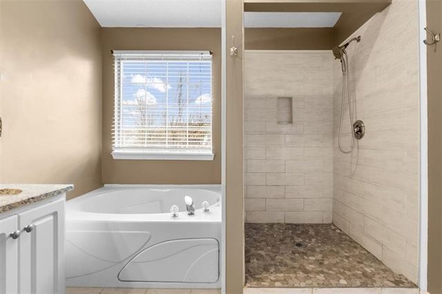 209 Cline Smith NE Road, Cartersville, GA 30121