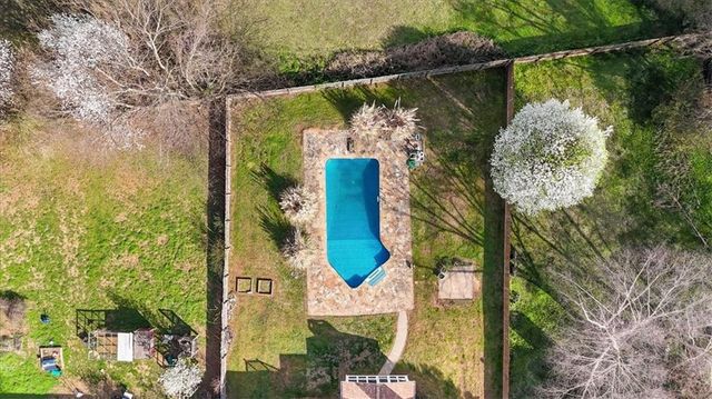 209 Cline Smith NE Road, Cartersville, GA 30121