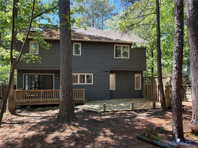 10108 Cedar Knoll Ln, Henrico, VA 23233