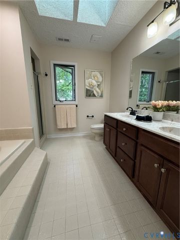 10108 Cedar Knoll Ln, Henrico, VA 23233