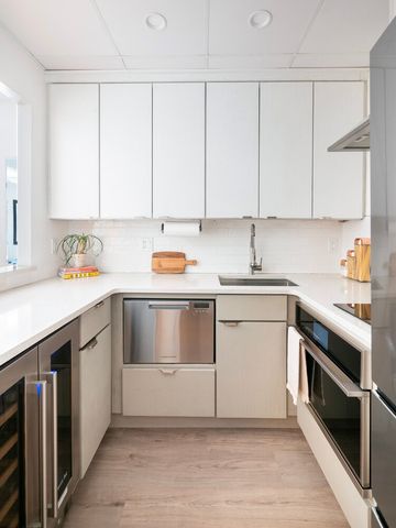 56 Pine St Apt 15A, New York City, NY 10005