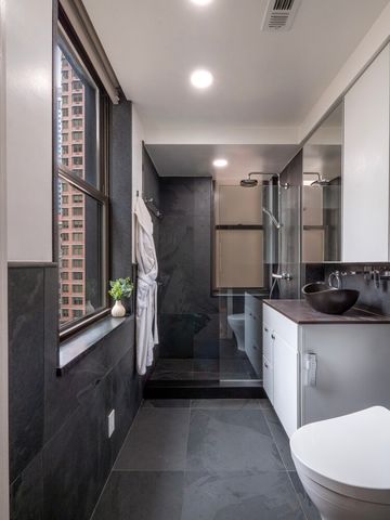 56 Pine St Apt 15A, New York City, NY 10005