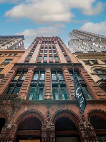 56 Pine St Apt 15A, New York City, NY 10005