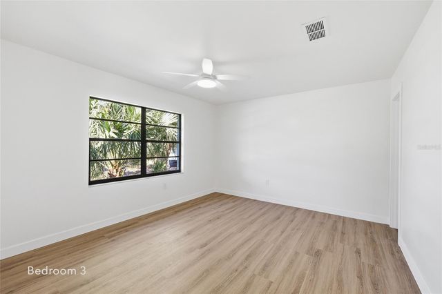 1325 RIVERSIDE DRIVE, Tarpon Springs, FL 34689