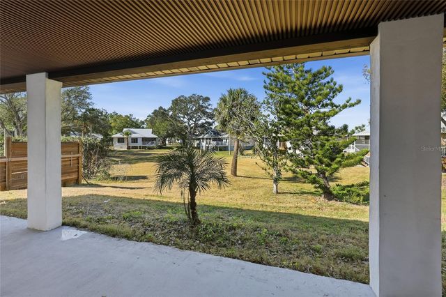 1325 RIVERSIDE DRIVE, Tarpon Springs, FL 34689