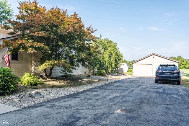 4109 S 400 W, Anderson, IN 46011