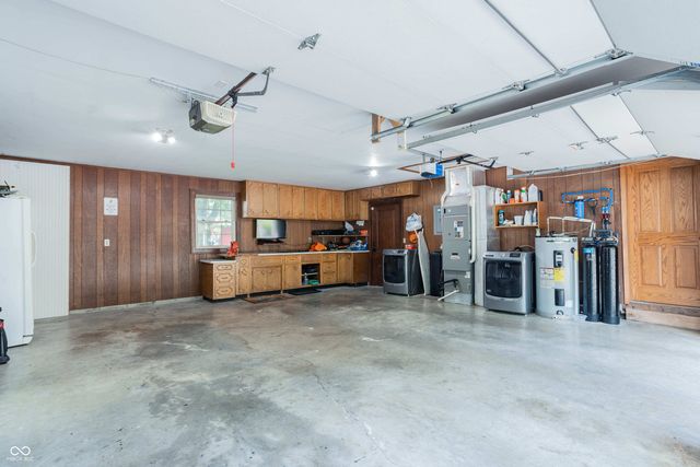 4109 S 400 W, Anderson, IN 46011