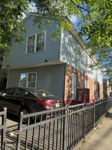 586 15Th Ave, Newark City, NJ 07103