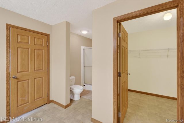 2670 E Maple Road, Milford Charter Township, MI 48381