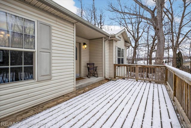 2670 E Maple Road, Milford Charter Township, MI 48381