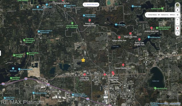 2670 E Maple Road, Milford Charter Township, MI 48381