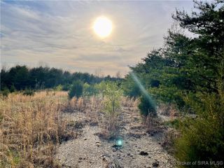 Brownstown Road, Henryville, IN 47126