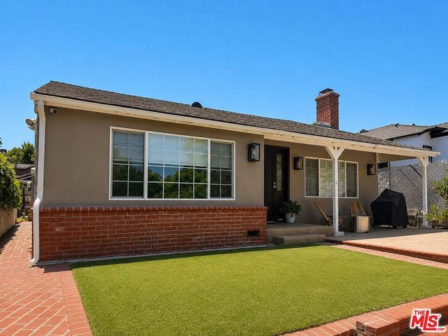 5543 Via Marisol, Los Angeles, CA 90042