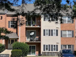 18336 STREAMSIDE DR #304, Gaithersburg, MD 20879