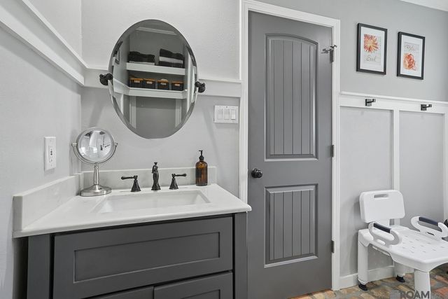 12409 Partridgewood Dr, Baker, LA 70714