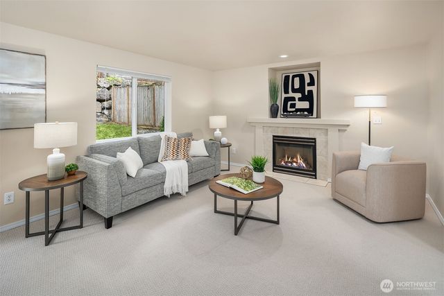 22521 SE 267th St, Maple Valley, WA 98038