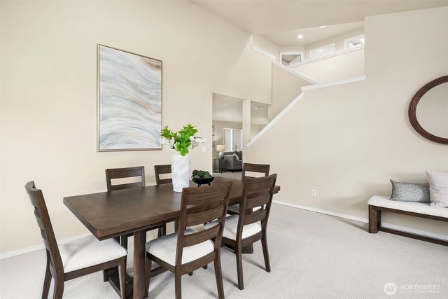 22521 SE 267th St, Maple Valley, WA 98038
