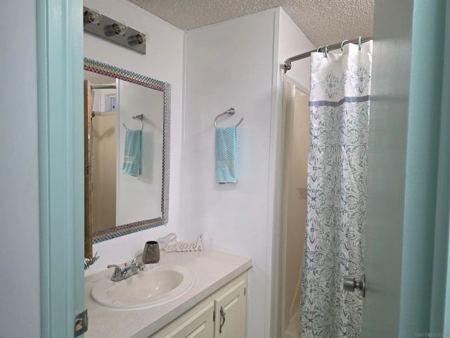 4832 Old Cliffs Rd, San Diego, CA 92120