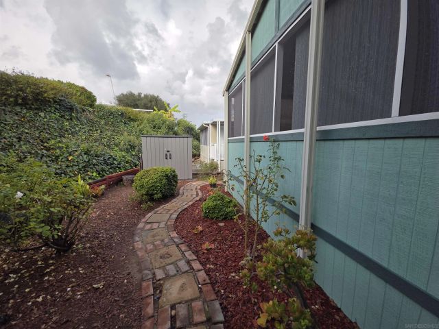 4832 Old Cliffs Rd, San Diego, CA 92120