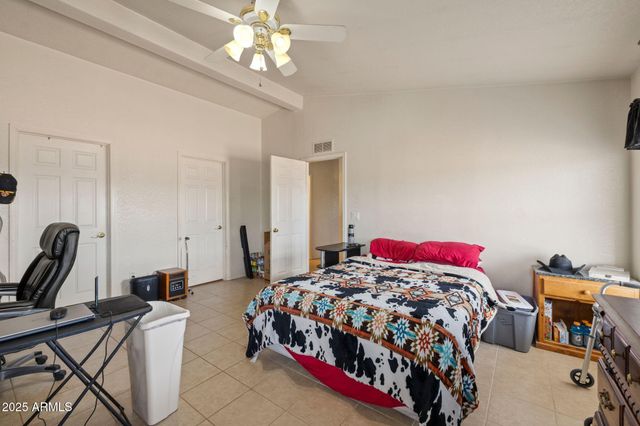 24975 N NAPLES Street, Paulden, AZ 86334