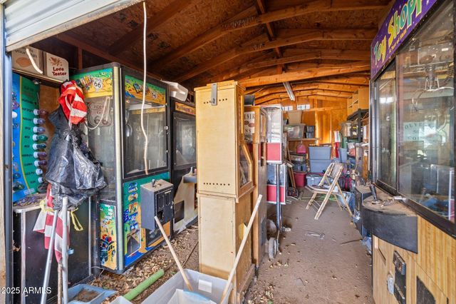 24975 N NAPLES Street, Paulden, AZ 86334