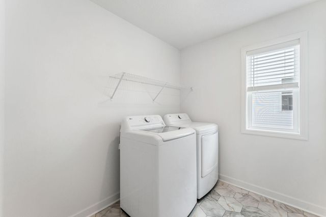 5117 Windlass Drive, Woodbury, MN 55129