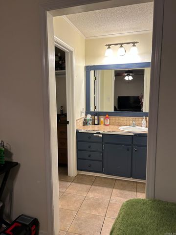 1406 Wildwood Drive, Nashville, AR 71852