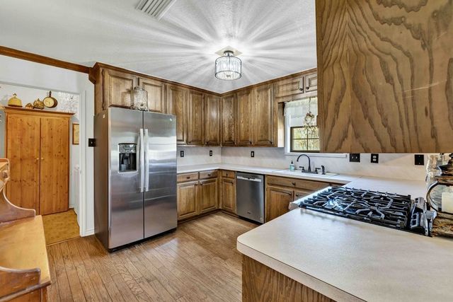 151 Buffalo Creek Drive, Crandall, TX 75114