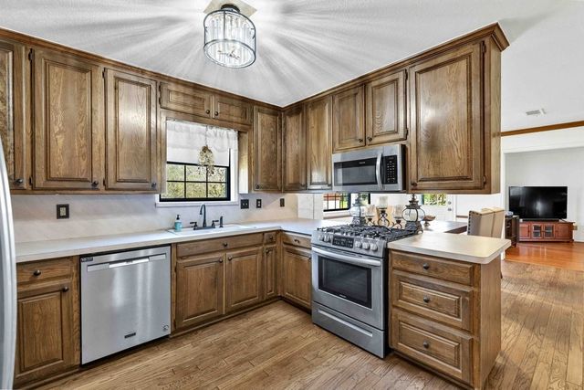 151 Buffalo Creek Drive, Crandall, TX 75114