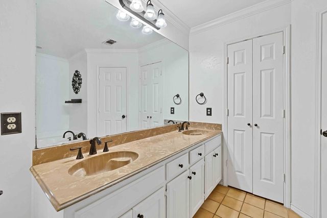 151 Buffalo Creek Drive, Crandall, TX 75114