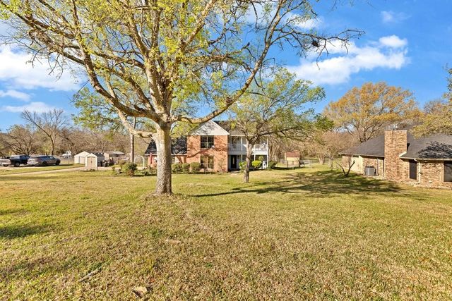 151 Buffalo Creek Drive, Crandall, TX 75114