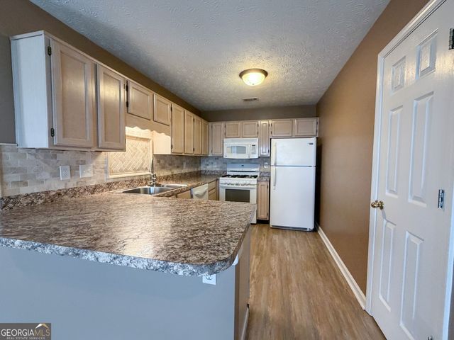 2711 Highland Ridge NW, Kennesaw, GA 30152