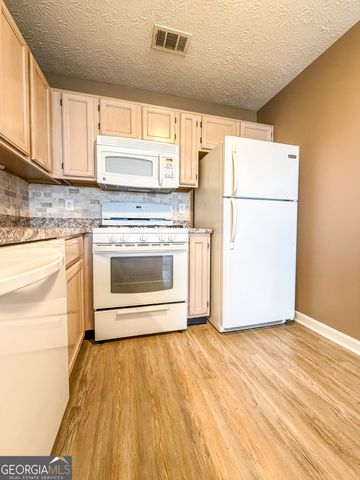 2711 Highland Ridge NW, Kennesaw, GA 30152