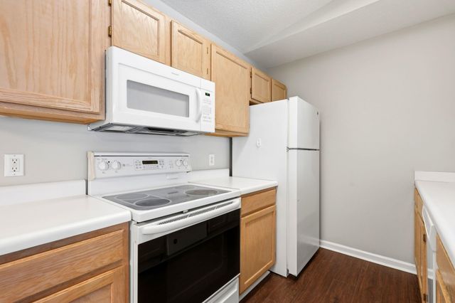 8658 S Bridge Dr Apt L, Surfside Beach, SC 29575