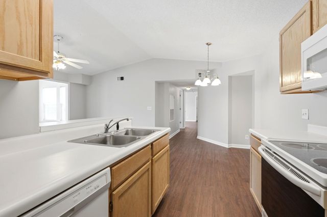 8658 S Bridge Dr Apt L, Surfside Beach, SC 29575