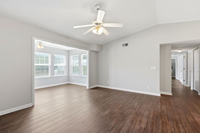 8658 S Bridge Dr Apt L, Surfside Beach, SC 29575