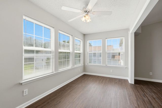 8658 S Bridge Dr Apt L, Surfside Beach, SC 29575