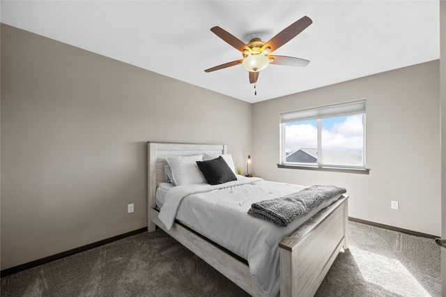 4695 Herbert Hoover Hwy SE, Iowa City, IA 52240