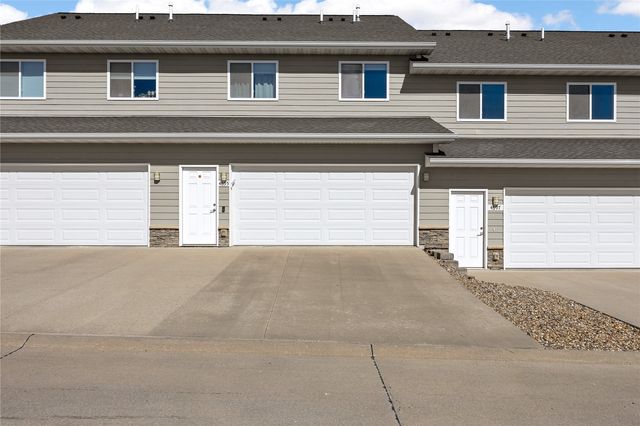 4695 Herbert Hoover Hwy SE, Iowa City, IA 52240