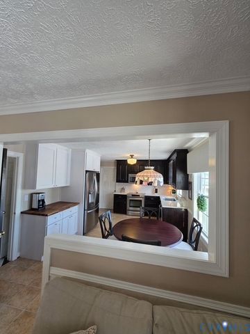 6243 Violet Cir, Mechanicsville, VA 23111