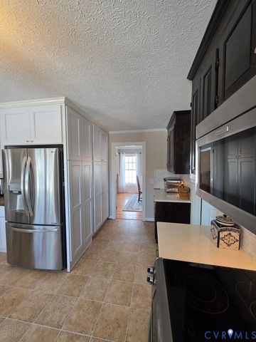 6243 Violet Cir, Mechanicsville, VA 23111