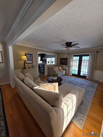 6243 Violet Cir, Mechanicsville, VA 23111