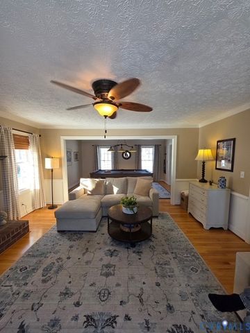 6243 Violet Cir, Mechanicsville, VA 23111