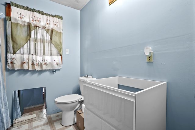 266 E Main Street, Kingsley, MI 49649