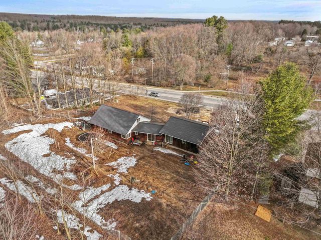 266 E Main Street, Kingsley, MI 49649