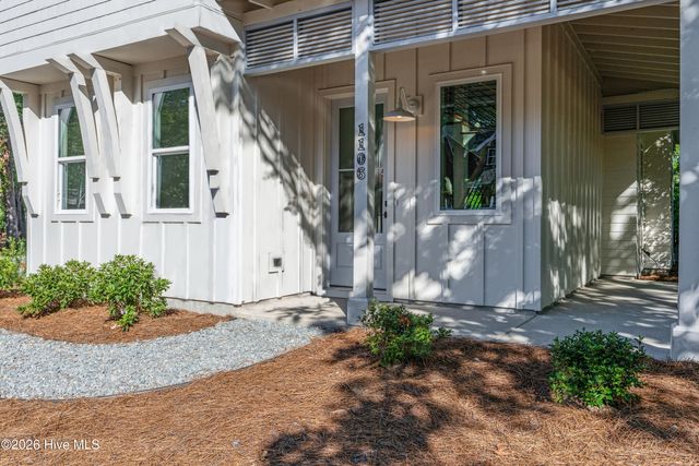 1106 Tree Canopy Way, Wilmington, NC 28403