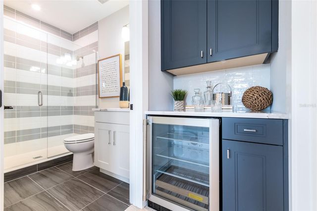 1088 LILIANA DRIVE, Deland, FL 32724